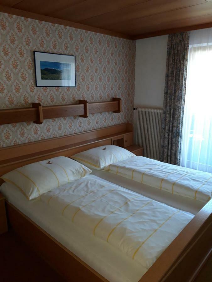 Haus Josef Bed & Breakfast Mayrhofen Exterior photo